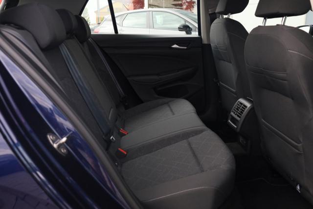 VOLKSWAGEN Golf 1.0 eTSI EVO DSG Life
