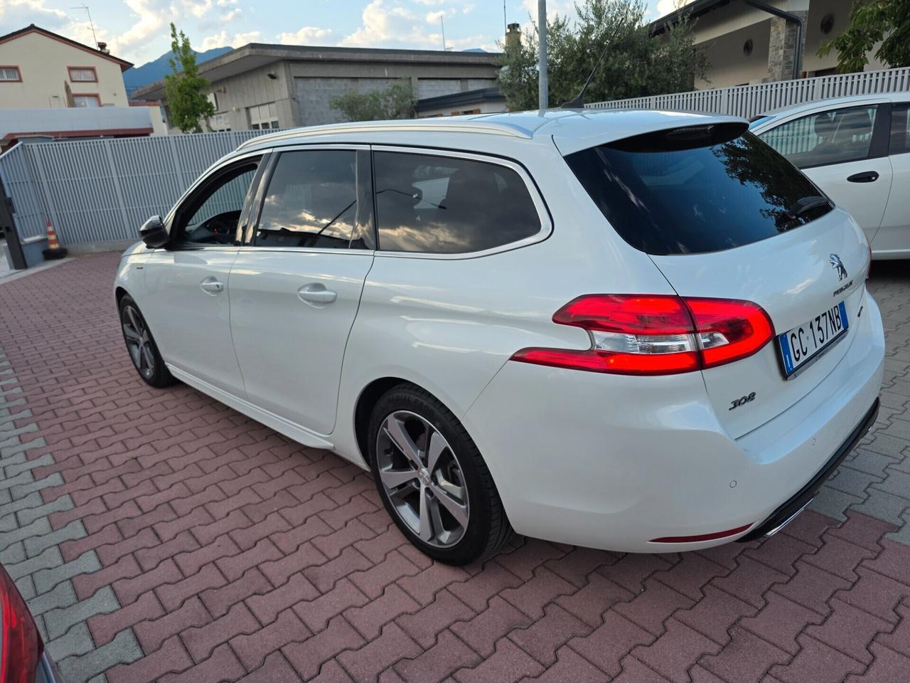 Peugeot 308 HDi 130cv GT Line garantita 12 mesi