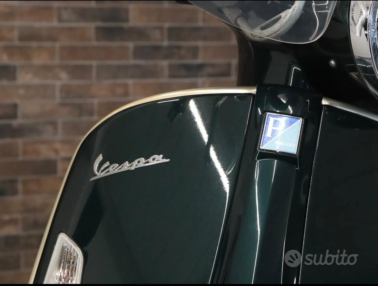 Piaggio Vespa 300 GTS