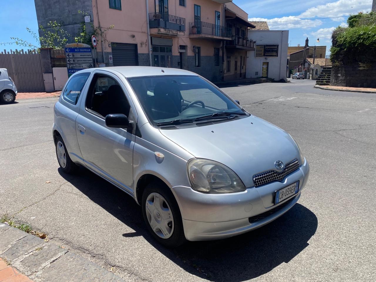 Toyota Yaris 1.4 tdi D-4D cat 3 porte Sol