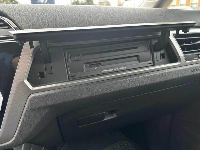 VOLKSWAGEN Touran 1.6 TDI 115 CV SCR DSG 7 POSTI Highline BlueMotion