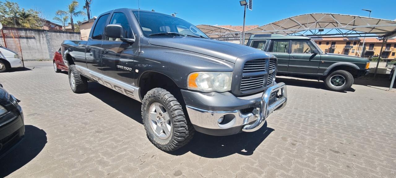 Dodge RAM SLT Long Cab