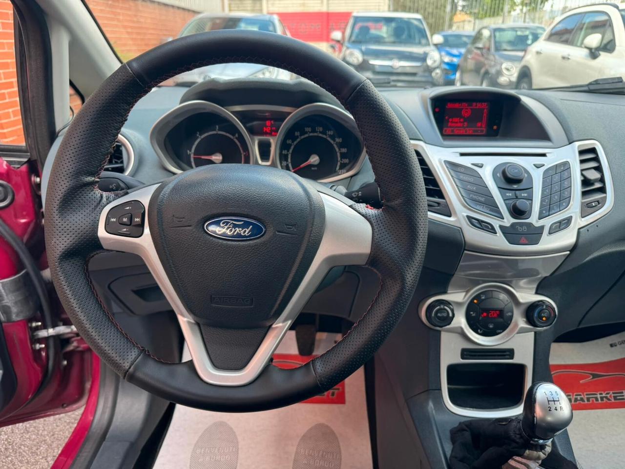 Ford Fiesta 1.4 TDCi 70cv 5p. Titanium