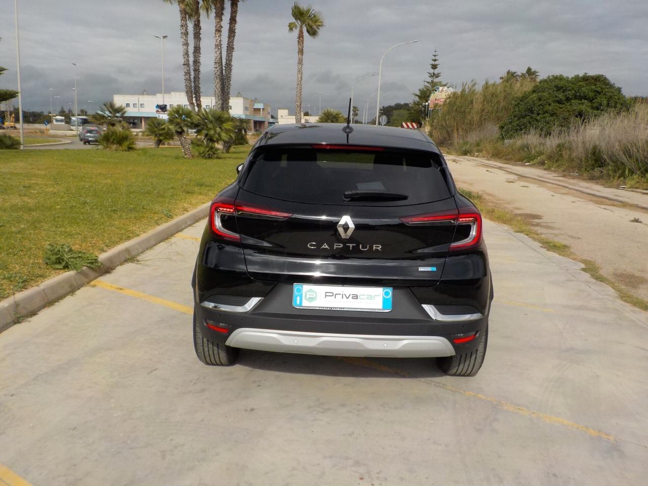 Renault Captur Hybrid E-Tech 145 CV Intens