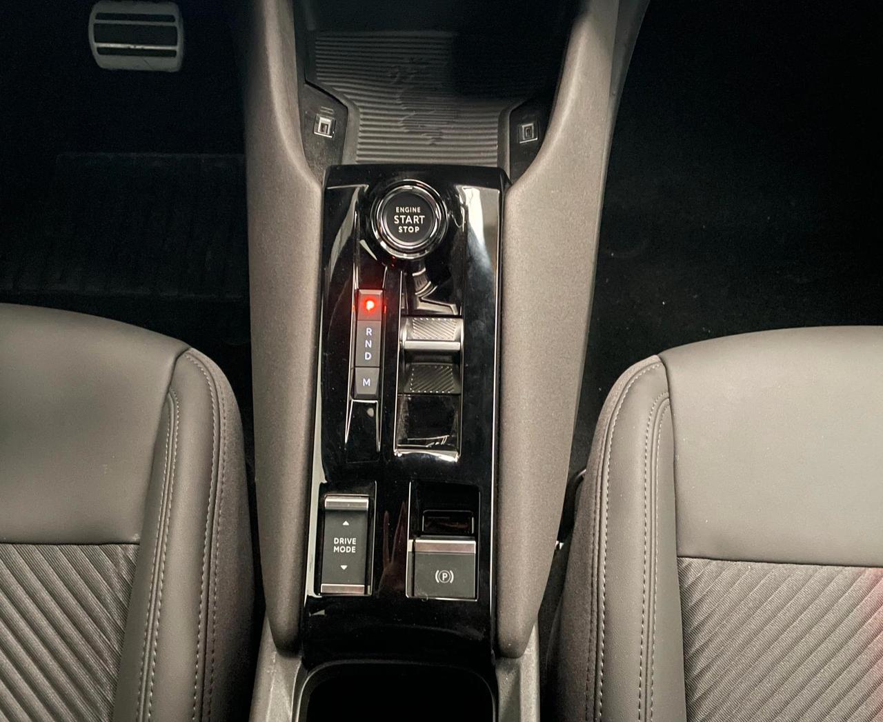 Alfa Romeo Junior 1.2 ibrida Speciale 145cv edct6