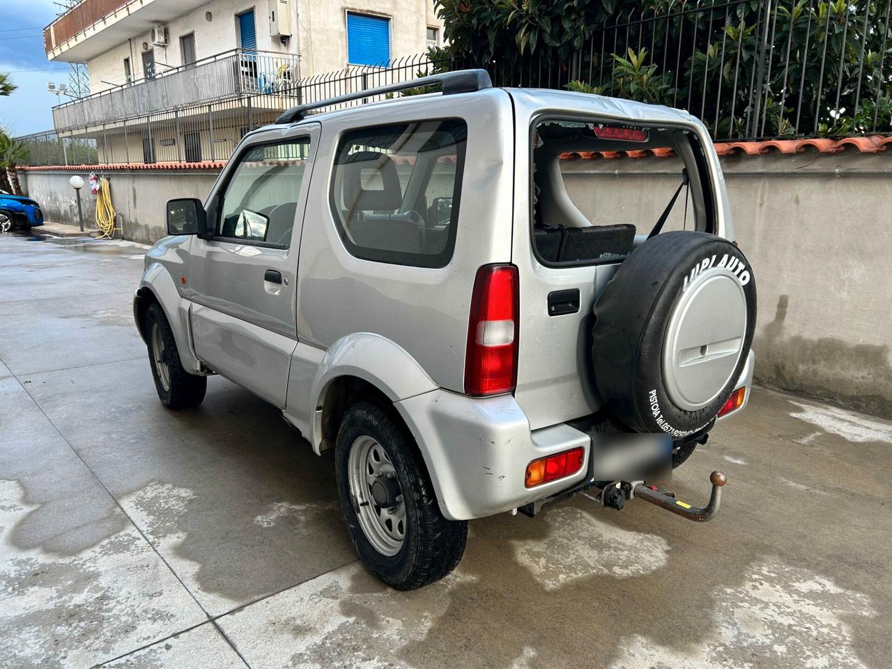 Suzuki Jimny 1.5 DDiS 4WD - 2009 Incidentata