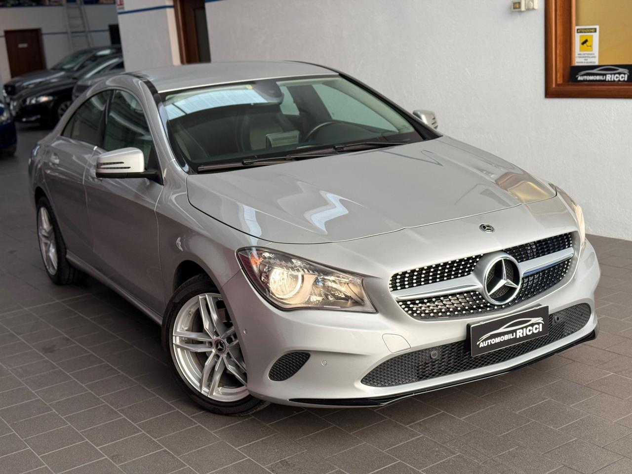 Mercedes-benz CLA 200 Executive 155CV