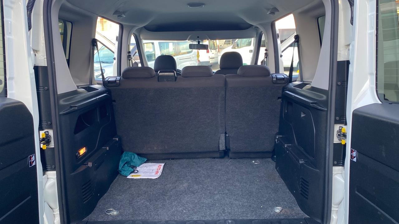 Fiat Doblo 1.6 Diesel Porte Posteriore + Gancio