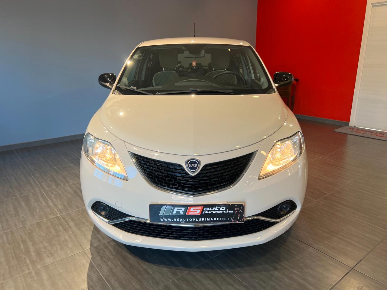 Lancia Ypsilon 1.3 MJT 95 CV 5 porte S&S Gold