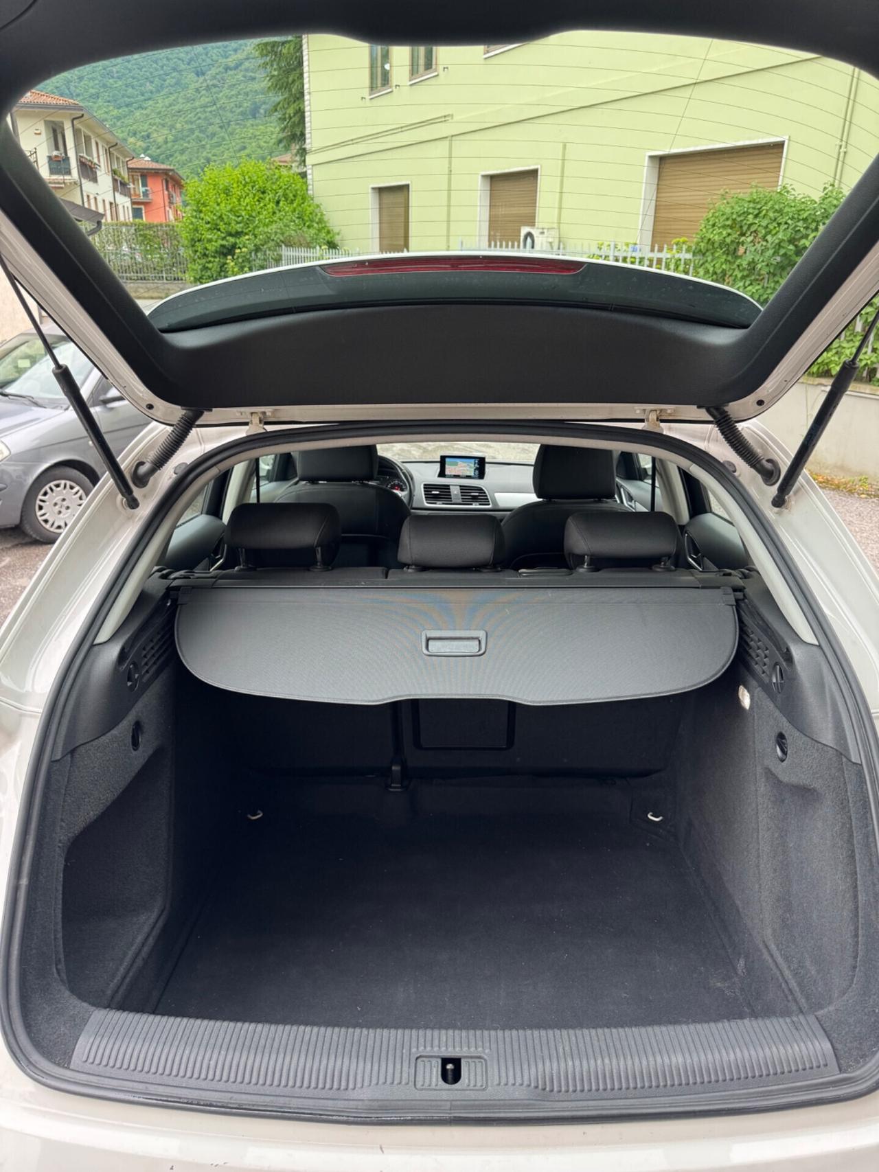 Audi Q3 2.0 TDI 150 CV Sport