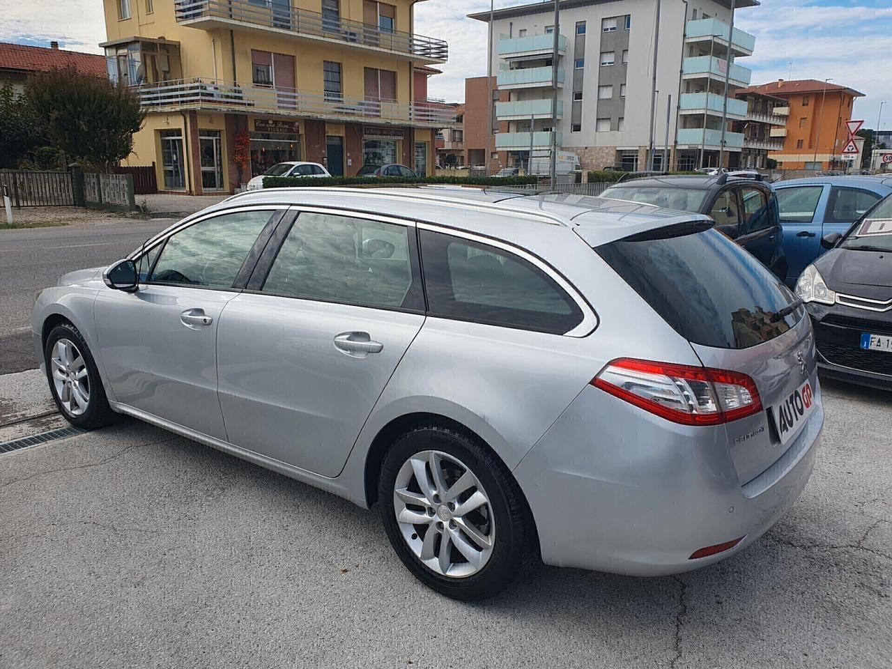 Peugeot 508 2.0 HDi 140CV SW tetto Neop 2014