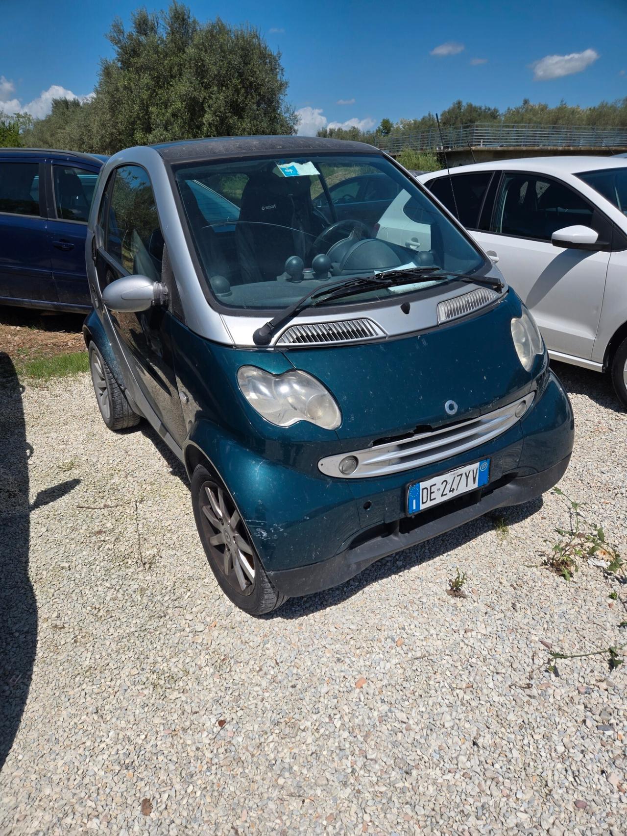 Smart ForTwo 700 coupé pure (37 kW)