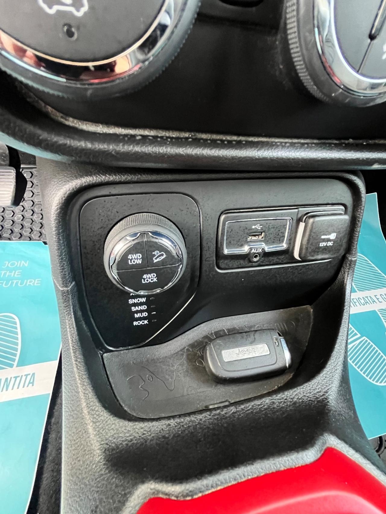 Jeep Renegade 2.0 Mjt 170CV 4WD Active Drive Low Trailhawk