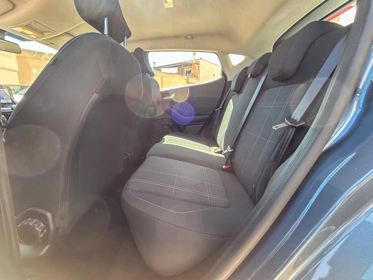 Ford Fiesta 1.1 Ti-VCT 5 porte Connecta