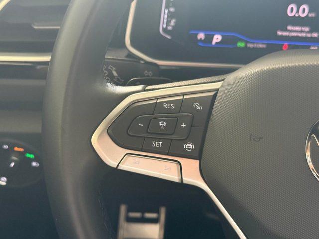 VOLKSWAGEN T-Roc 2.0 TDI 150 CV DSG R-Line