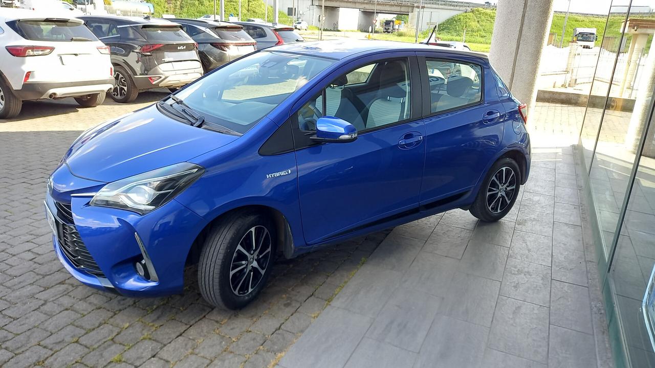 Toyota Yaris 1.5 Hybrid 5 porte Active