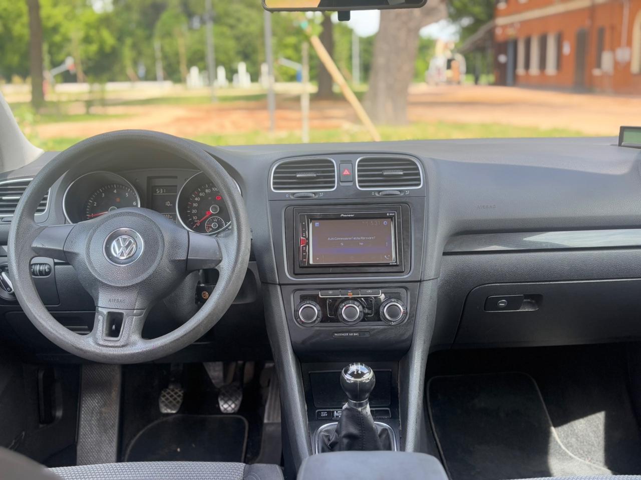 Volkswagen Golf 1.6 benzina/gpl 5p.