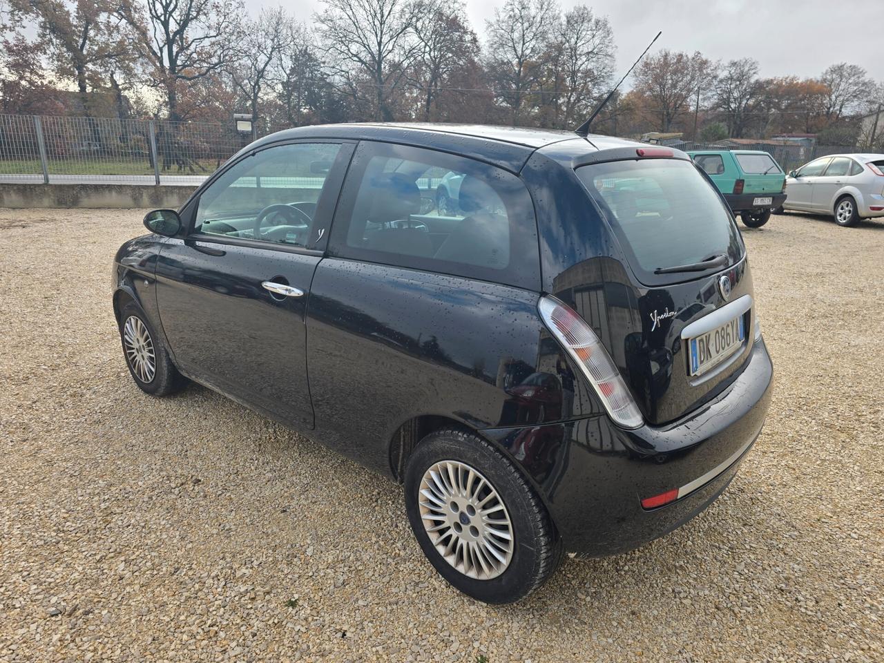 Lancia Ypsilon 1.2 Argento benzina 51kw