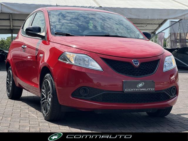 LANCIA Ypsilon 1.2 69 CV 5 porte S&S Gold