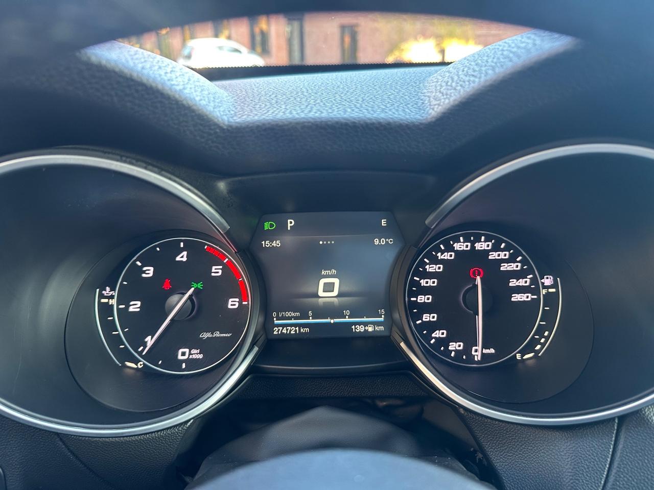 Alfa Romeo Stelvio 2.2 Turbodiesel 210 CV AT8 Q4 Executive