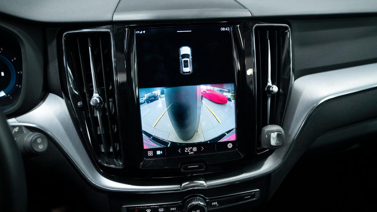 Volvo XC 60 XC60 B4 (d) Geartronic Momentum