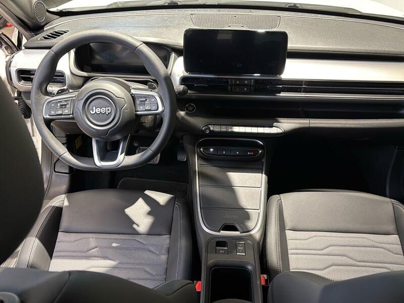 Jeep Avenger 4xe Hybrid 1.2 MHEV 4xe Upland