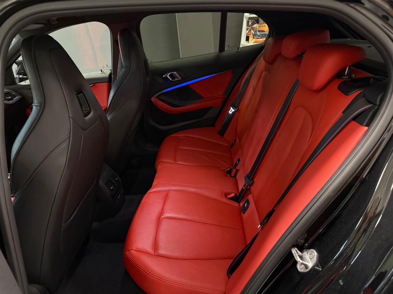 Bmw serie 1 118d Msport F40