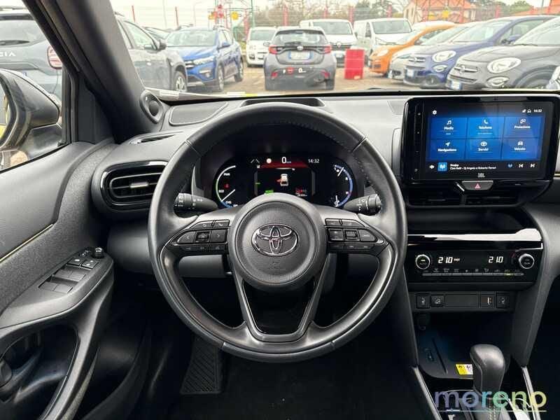 Toyota Yaris Cross 1.5h Premiere awd-i 116cv e-cvt