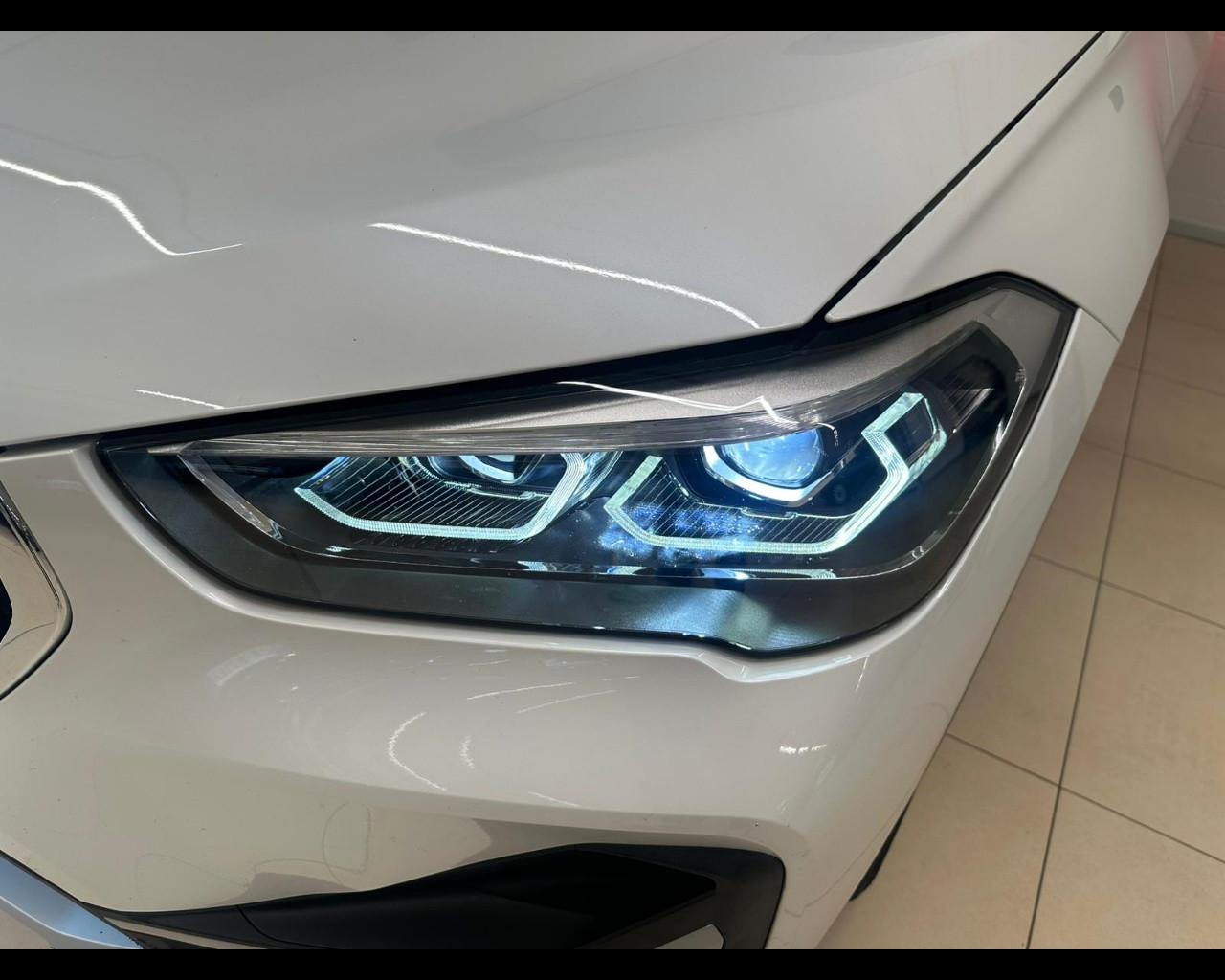 BMW X1 (F48) - X1 sDrive18d xLine