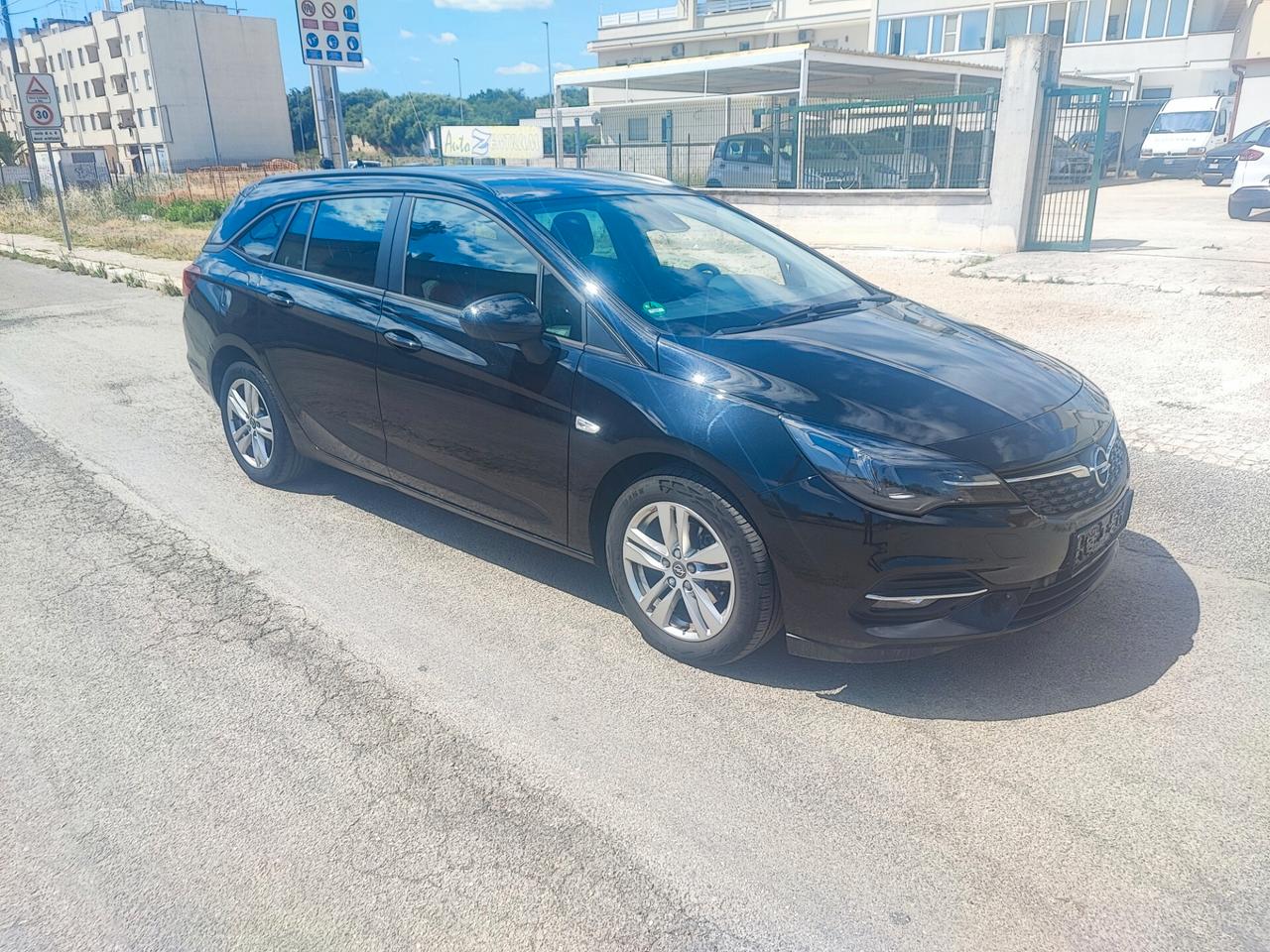 Opel Astra 1.5 CDTI 122 CV S&S Sports Tourer Business Elegance