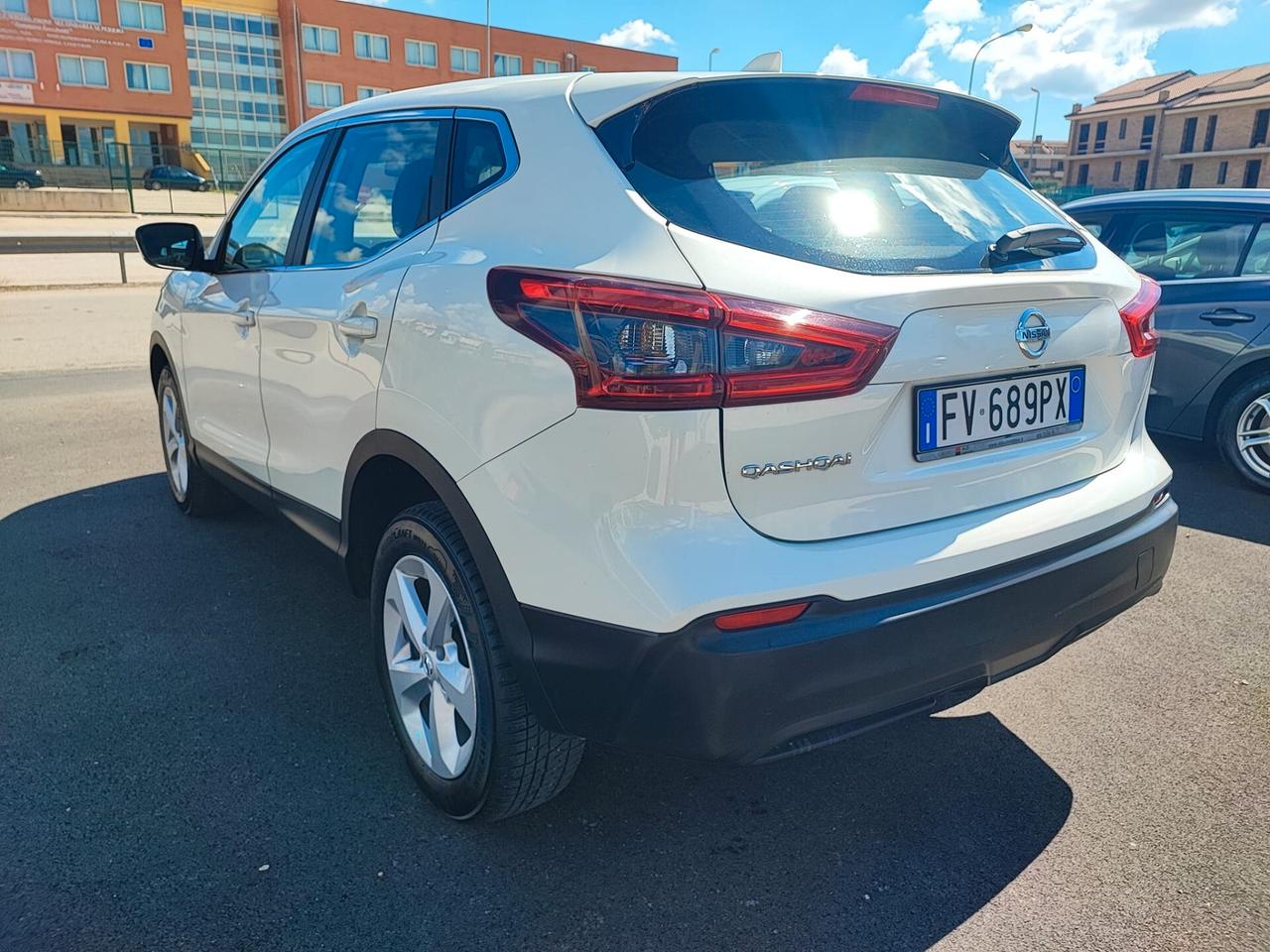 Nissan Qashqai 1.5 dCi Visia