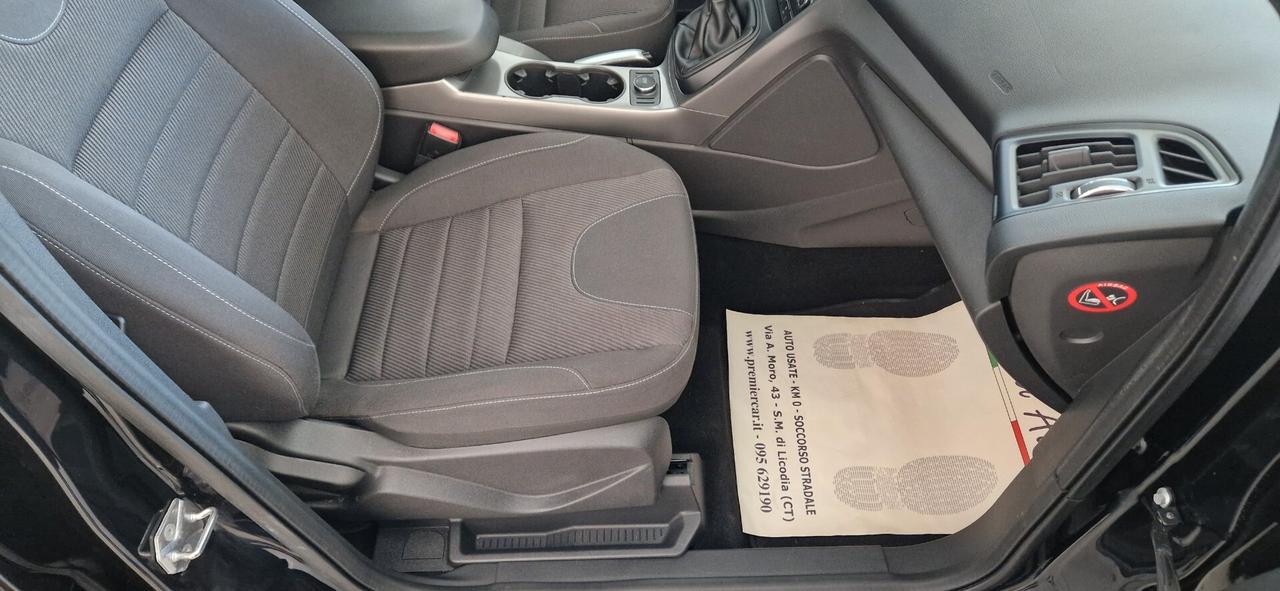 Ford Kuga 2.0 TDCi 120cv 2WD Titanium