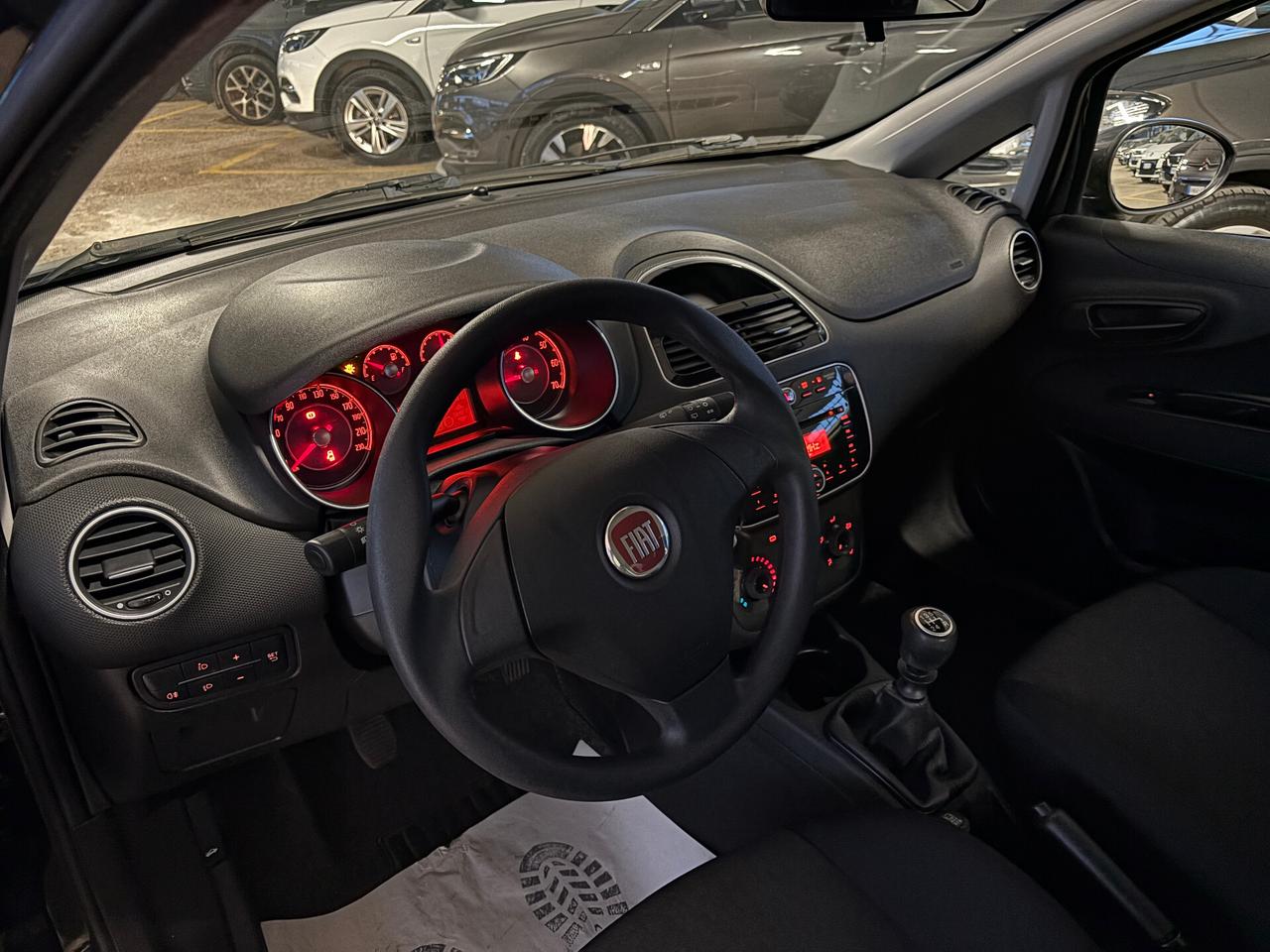 Fiat Punto 1.4 8V 57KW 5P Natural Power Street NEOPATENTATO