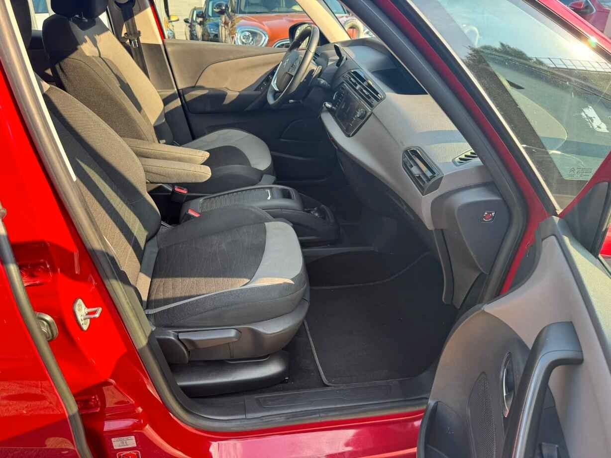 Citroen C4 Picasso 1.6 HDI 116 CV 7 POSTI