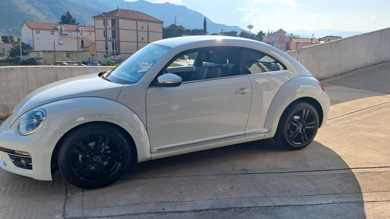 Volkswagen Maggiolino 2.0 TDI