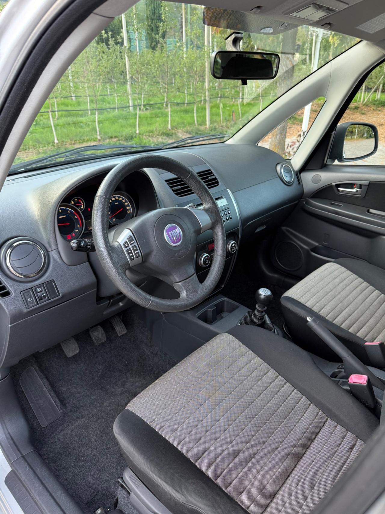Fiat Sedici 2.0 MJT 16V DPF 4x4 Experience