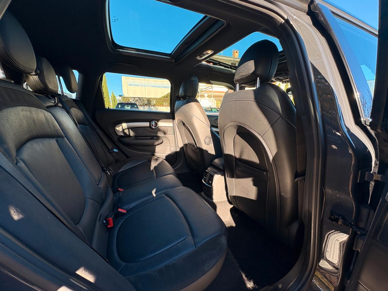 MINI CLUBMAN 2.0D aut 190cv 4x4-133000km-2018