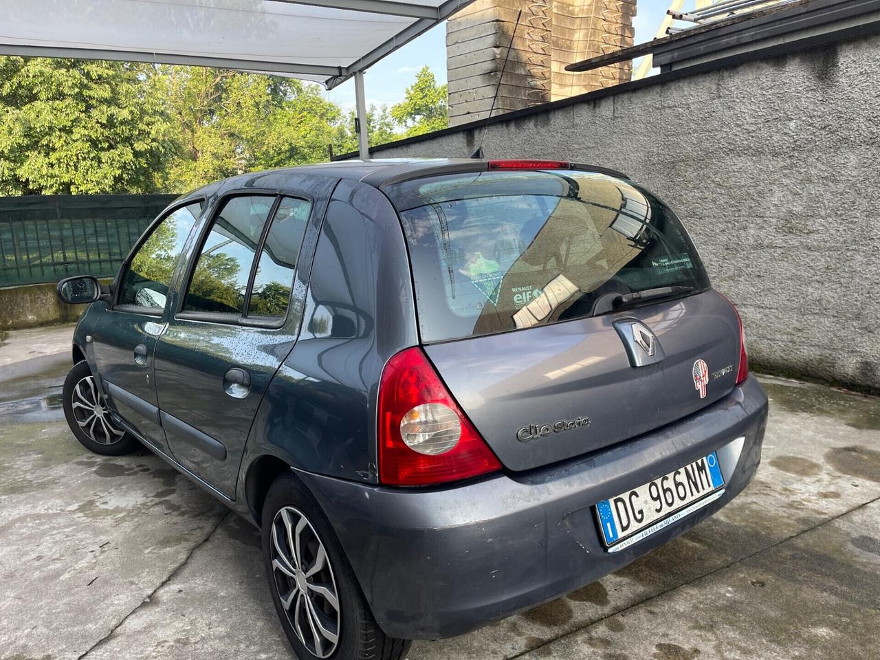 RENAULT CLIO STORIA 1.2 BENZINA EURO4 5P NEOPATENTATI