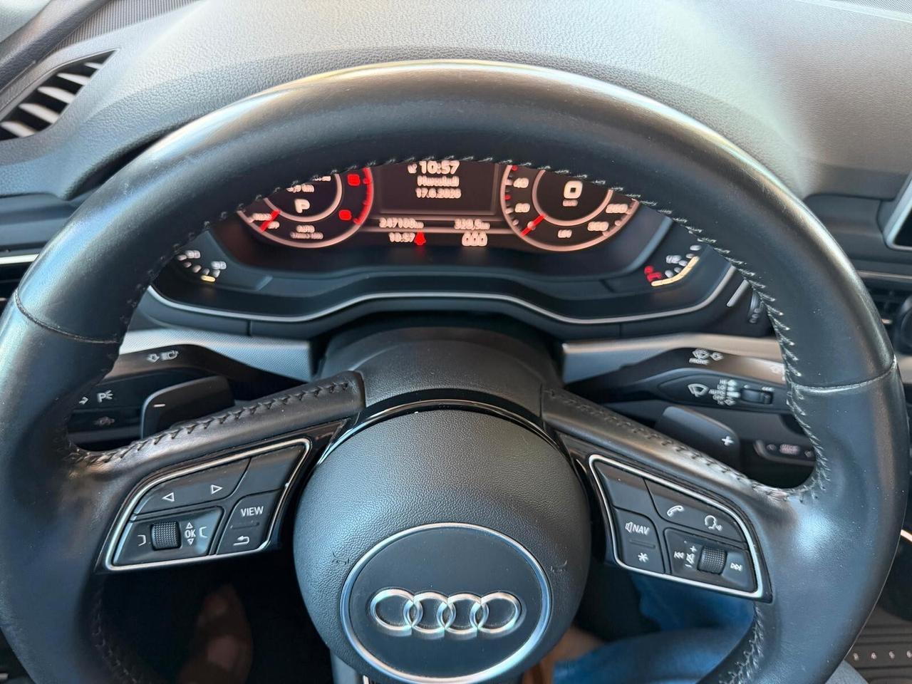Audi A4 Avant 35 TDI S tronic line edition