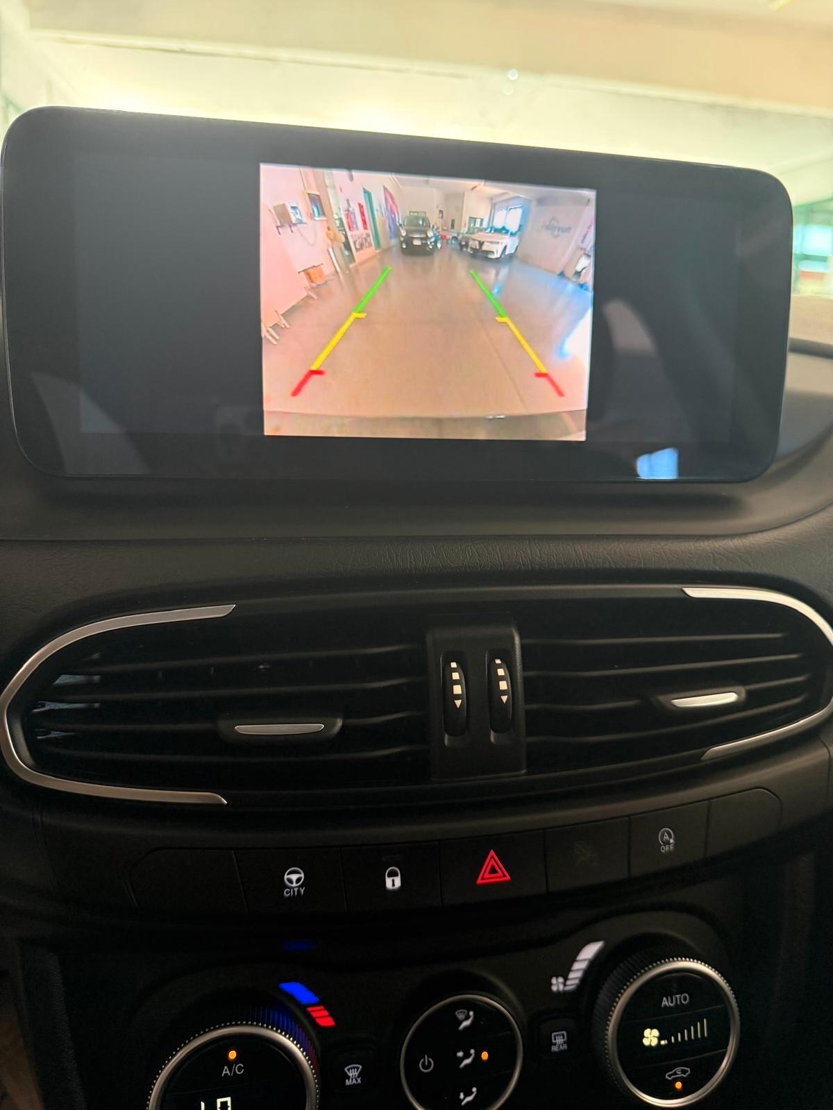 Fiat Tipo 1.6 Mjt 5 porte Cross