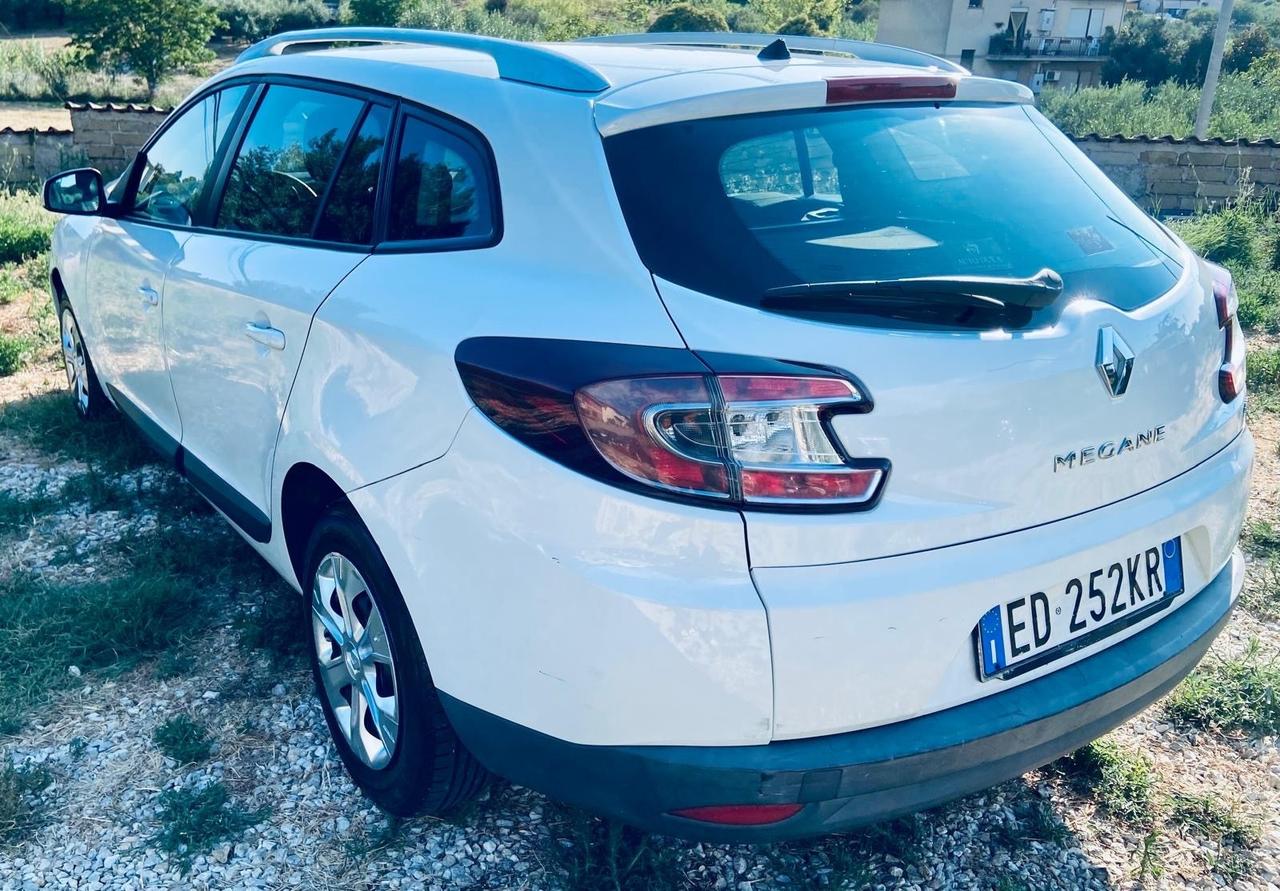 Renault Megane Mégane 1.5 dCi 110CV SporTour Dynamique