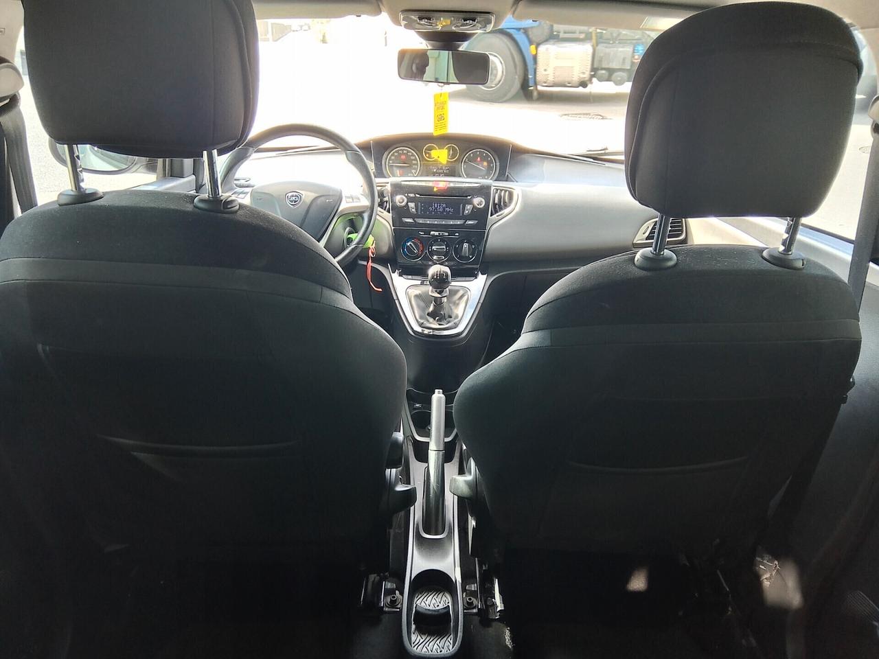 Lancia Ypsilon 1.2 69 CV 5 porte S&S Gold GPL