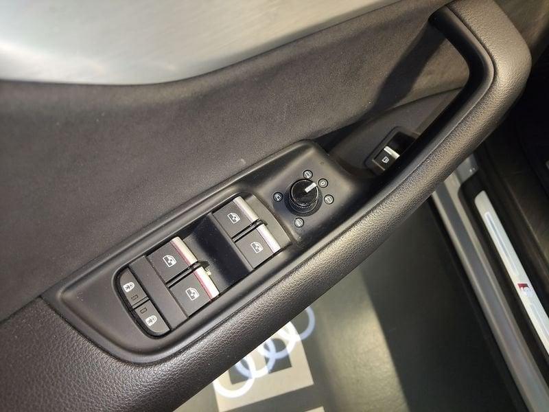 Audi Q8 Q8 55 TFSI e quattro tiptronic Sport
