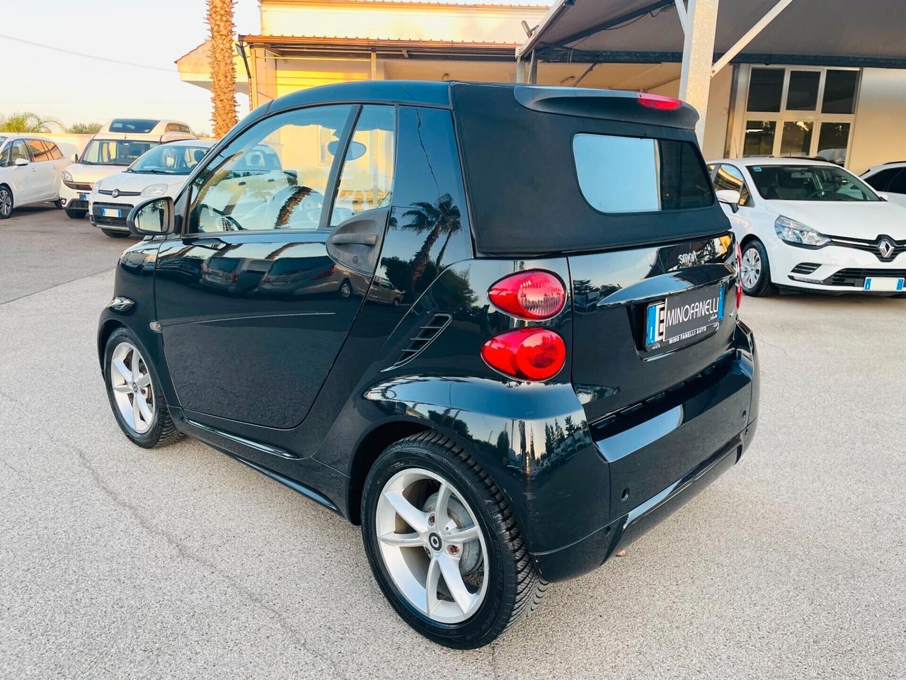 Smart ForTwo 800 40 kW cabrio pure cdi NEOPATENTATI