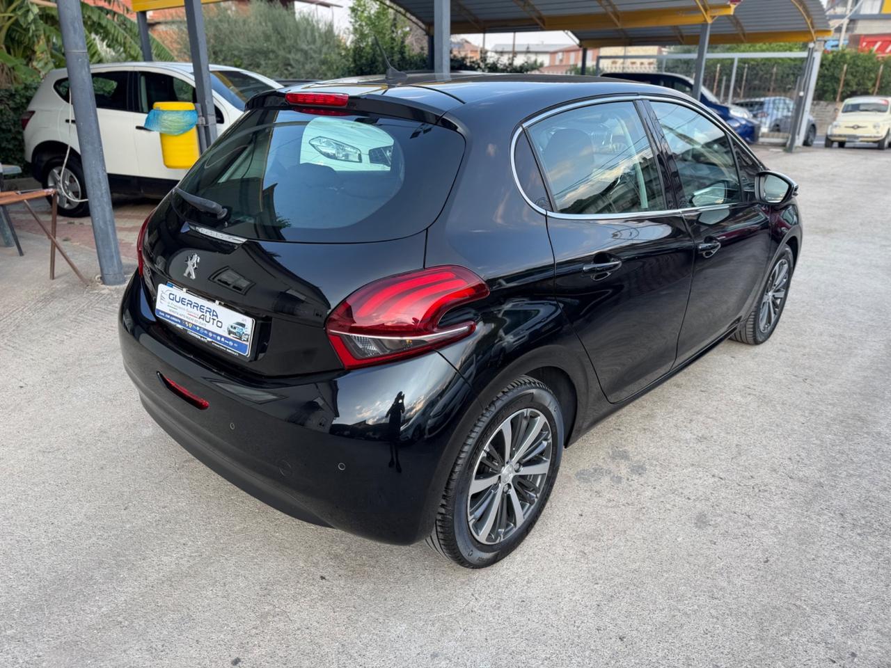 Peugeot 208 82cv 5 porte Allure Km Certificati
