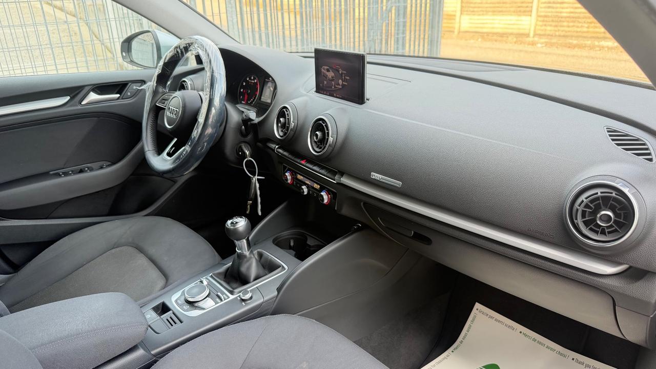 Audi A3 SPB 35 TFSI COD Admired