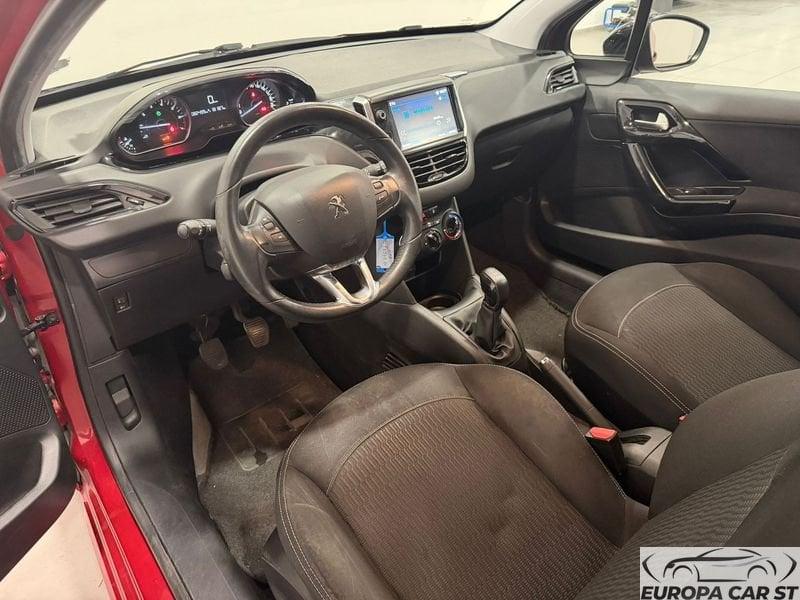 Peugeot 208 Touch PureTech 82cv