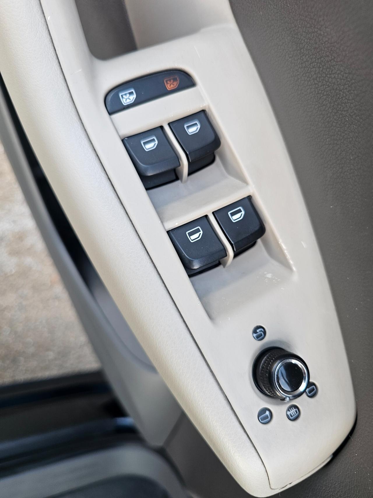 Audi Q5 2.0 TDI 170 CV quattro