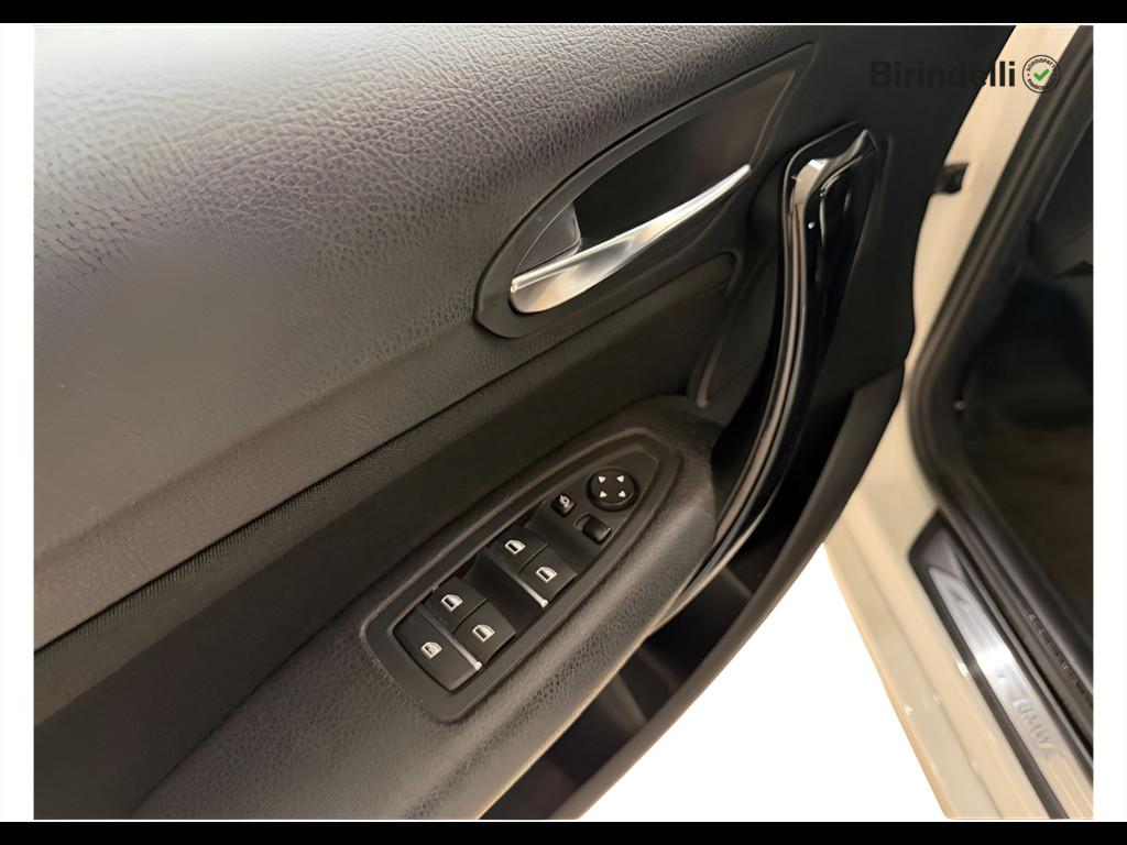 BMW Serie 1 (F20) - 116d 5p. Sport