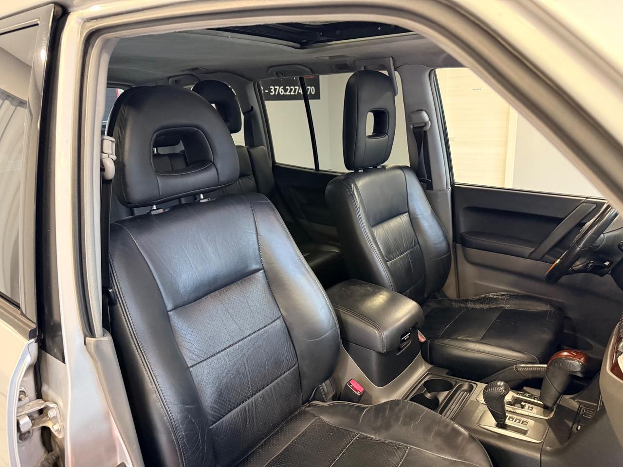 Mitsubishi Pajero 3.2 16V DI-D ELEGANCE 5 PORTE